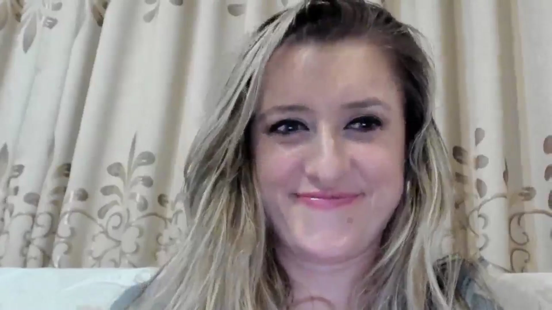 Gallery image thumbnail from BestDream's myfreecams stream on, 10/01/2025, 01:50 image 3 of 20