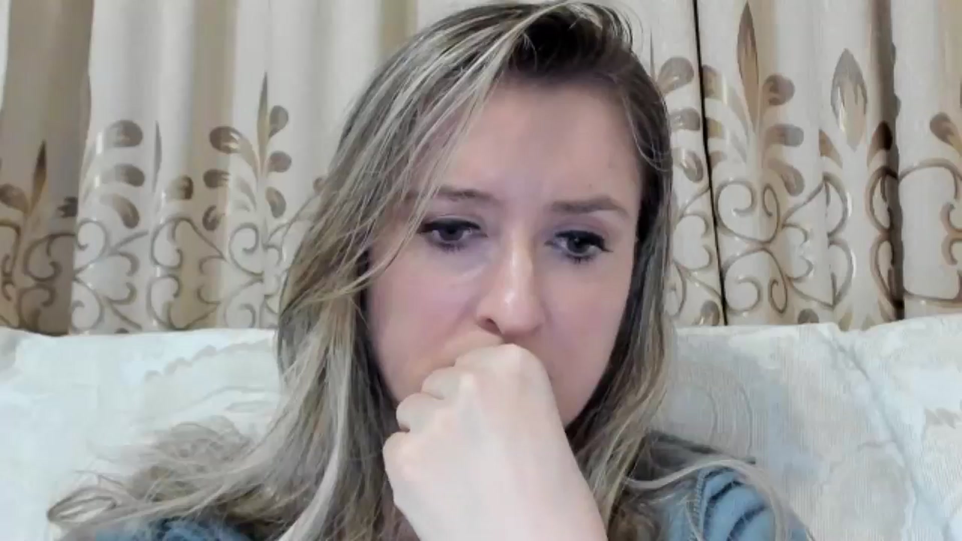 Gallery image thumbnail from BestDream's myfreecams stream on, 10/02/2025, 02:03 image 13 of 20