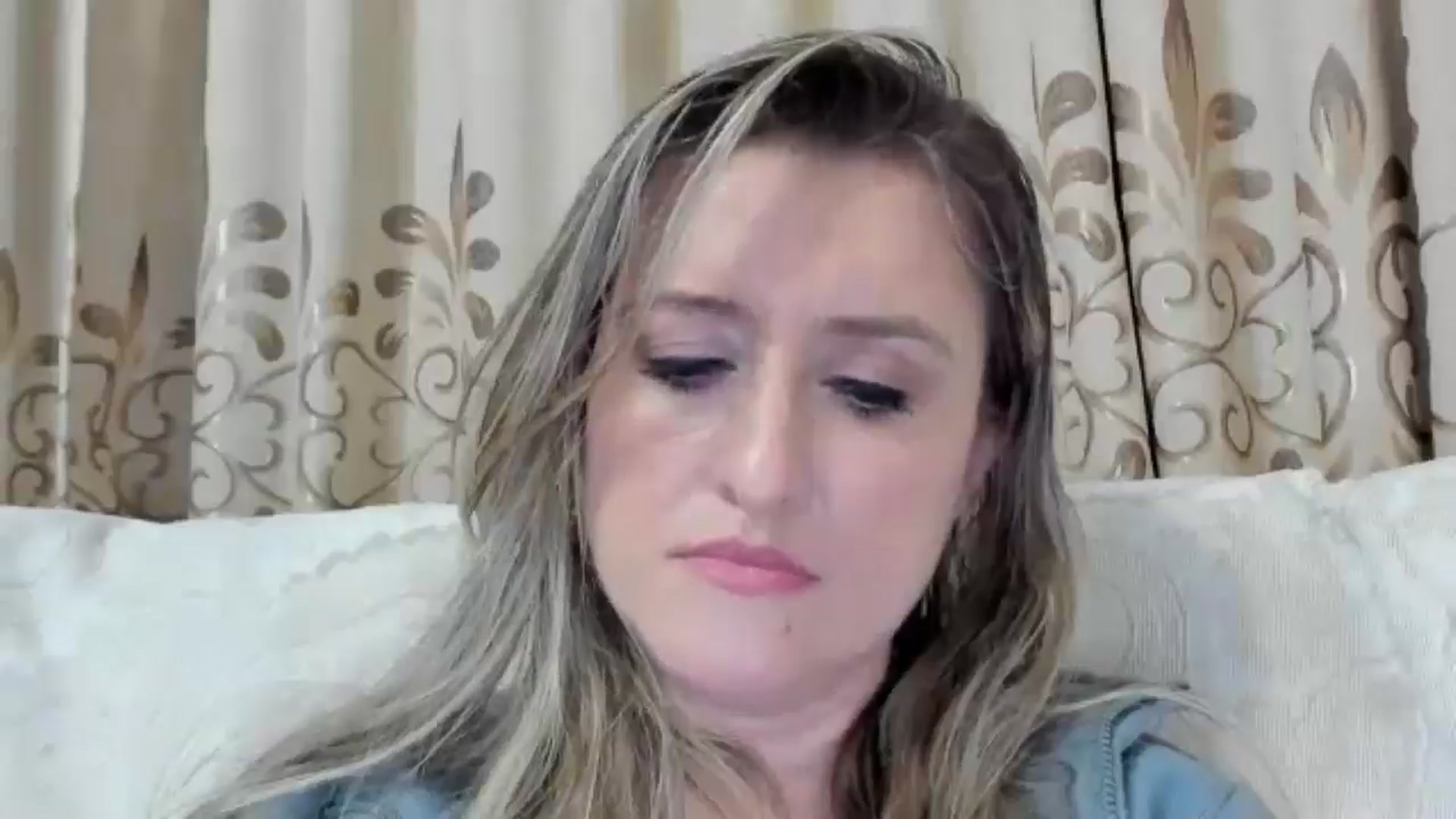 Gallery image thumbnail from BestDream's myfreecams stream on, 10/02/2025, 02:22 image 7 of 20