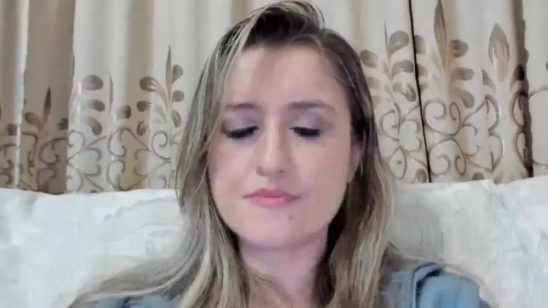 Gallery image thumbnail from BestDream's myfreecams stream on, 10/02/2025, 02:22 image 3 of 20