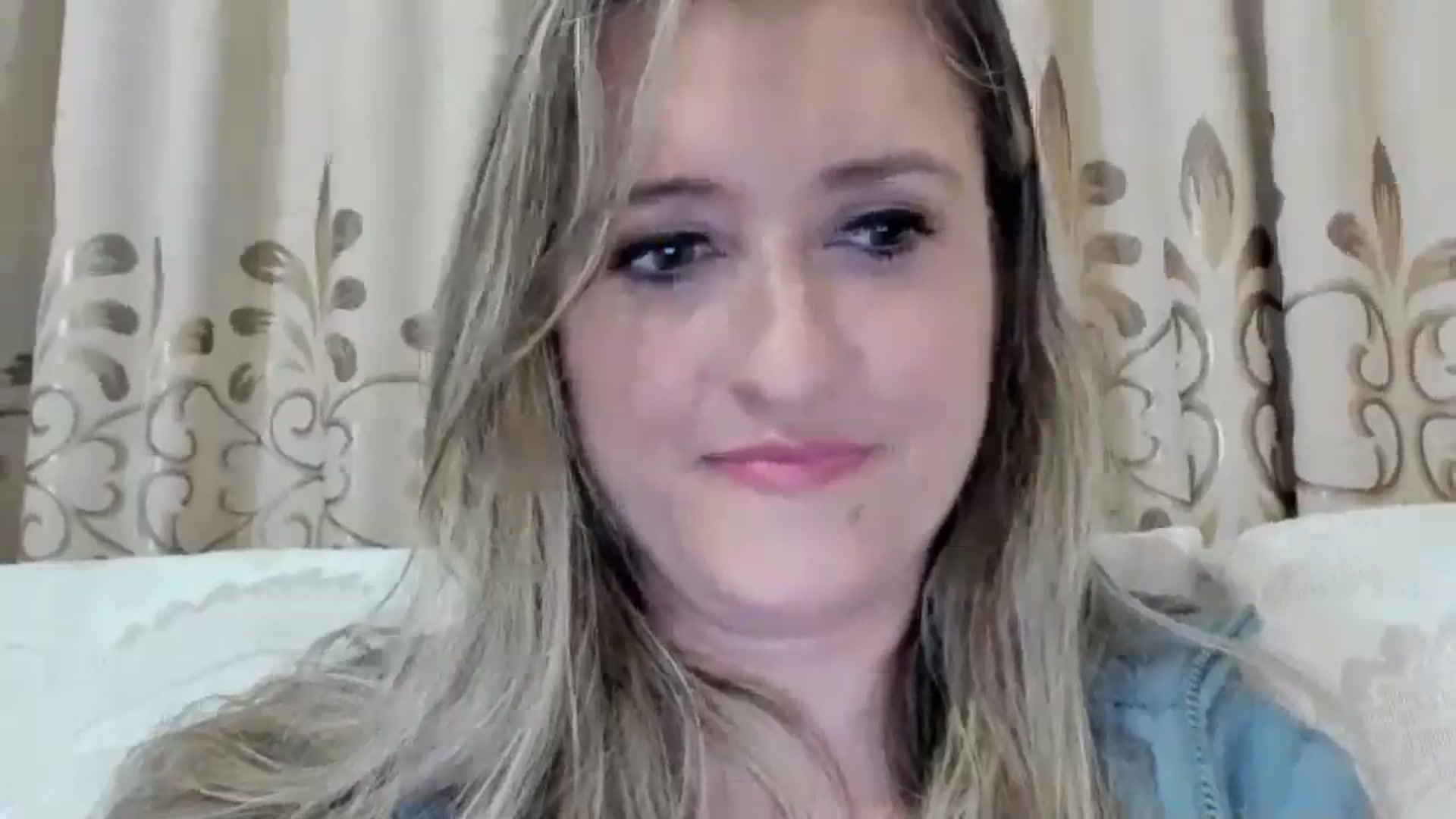 Gallery image thumbnail from BestDream's myfreecams stream on, 10/02/2025, 02:22 image 19 of 20