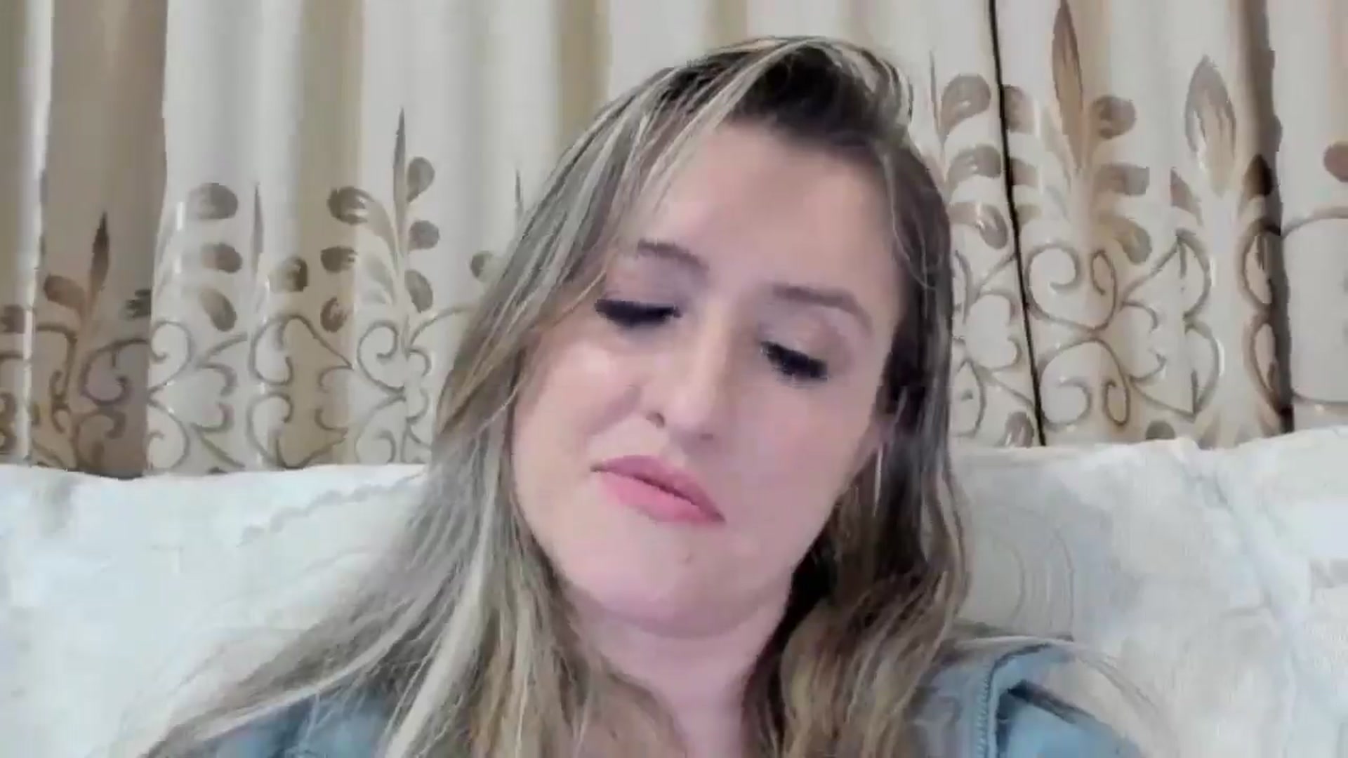 Gallery image thumbnail from BestDream's myfreecams stream on, 10/02/2025, 02:22 image 2 of 20