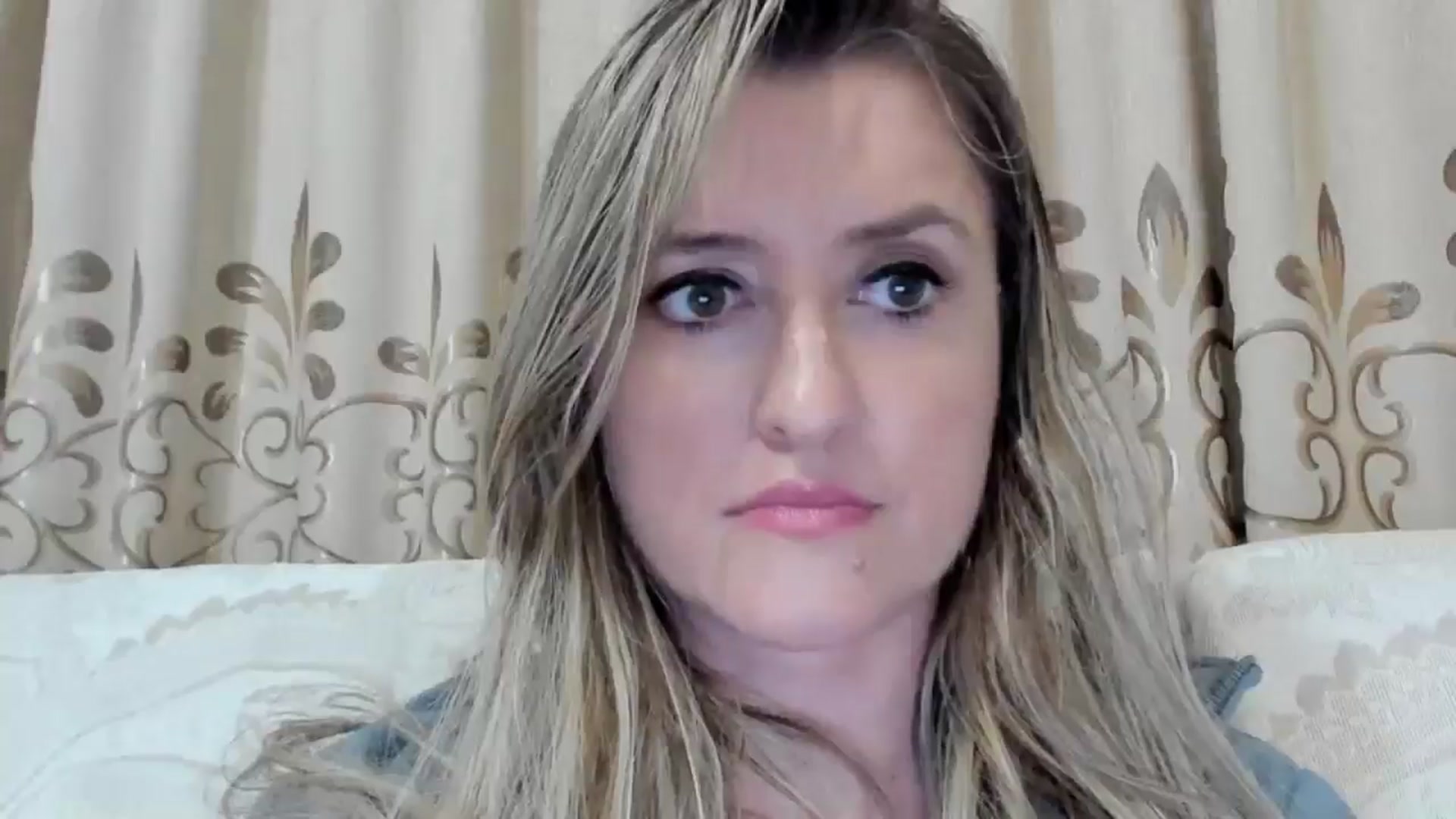 Gallery image thumbnail from BestDream's myfreecams stream on, 10/02/2025, 02:38 image 15 of 20