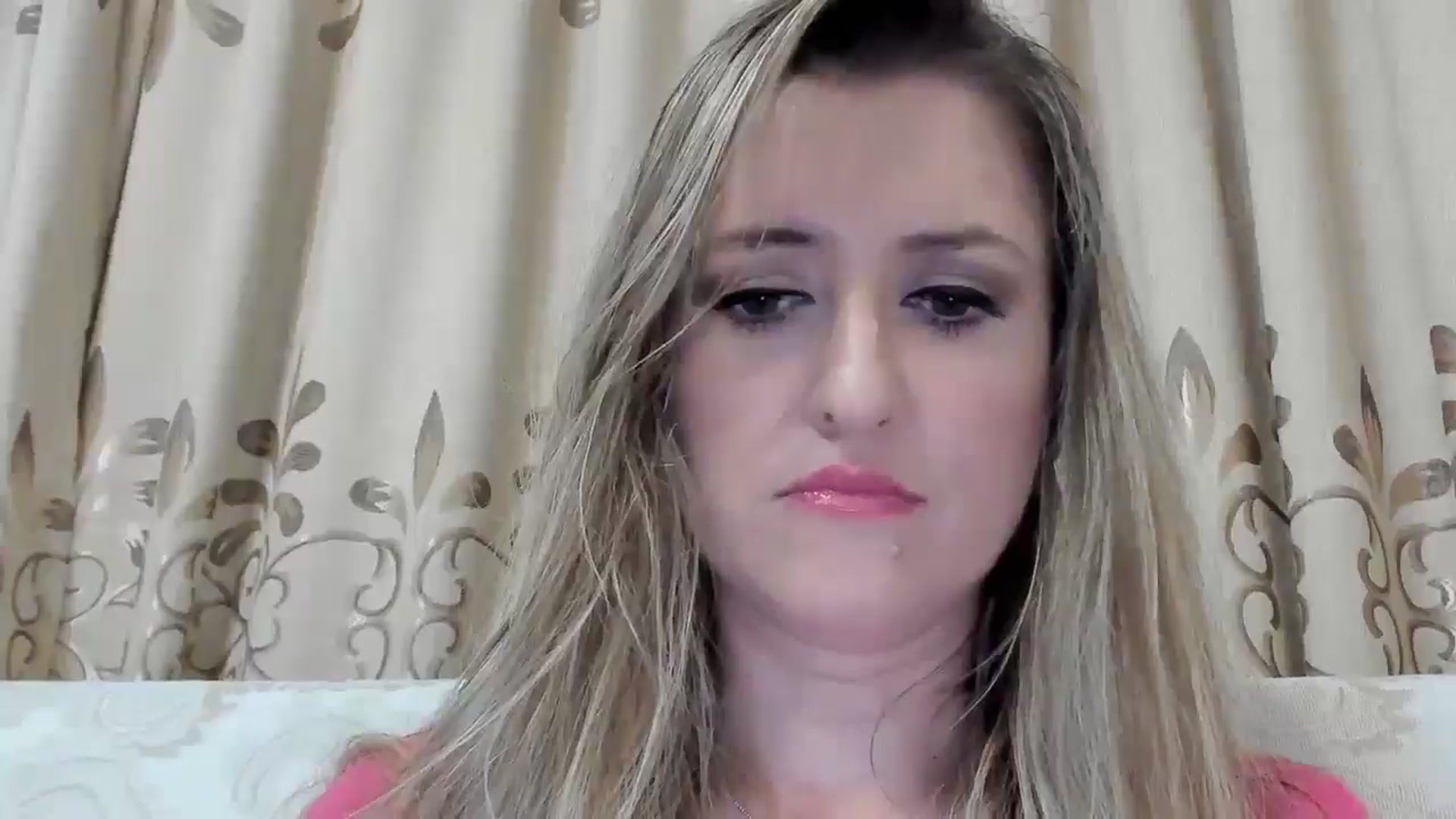 Gallery image thumbnail from BestDream's myfreecams stream on, 10/04/2025, 23:11 image 9 of 20