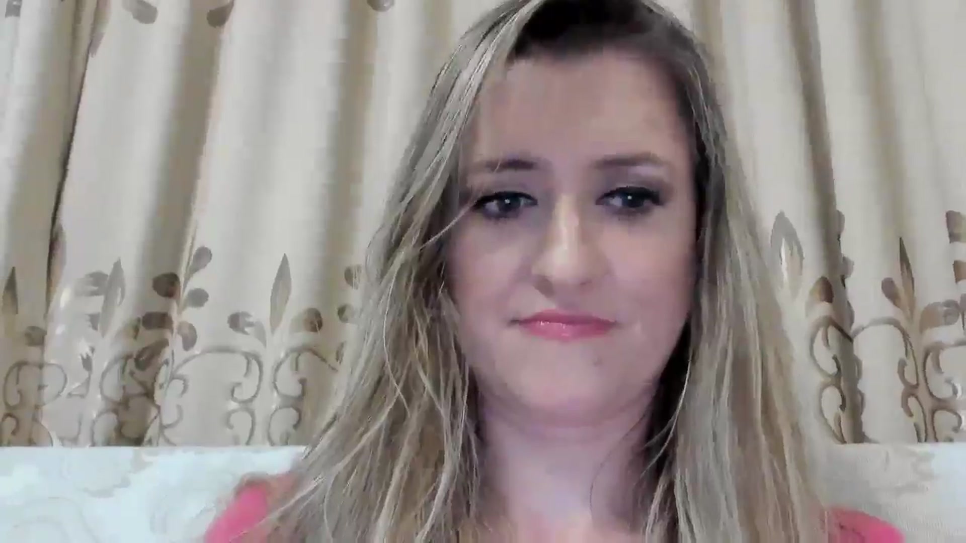 Gallery image thumbnail from BestDream's myfreecams stream on, 10/04/2025, 23:11 image 7 of 20