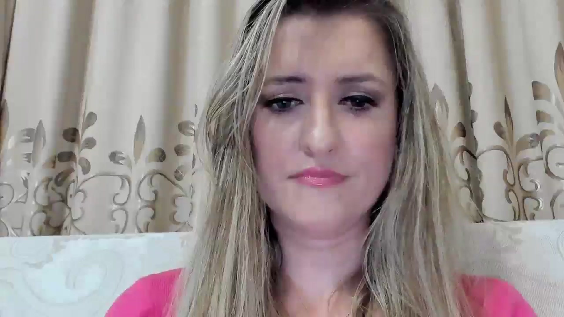 Gallery image thumbnail from BestDream's myfreecams stream on, 10/05/2025, 24:16 image 18 of 20