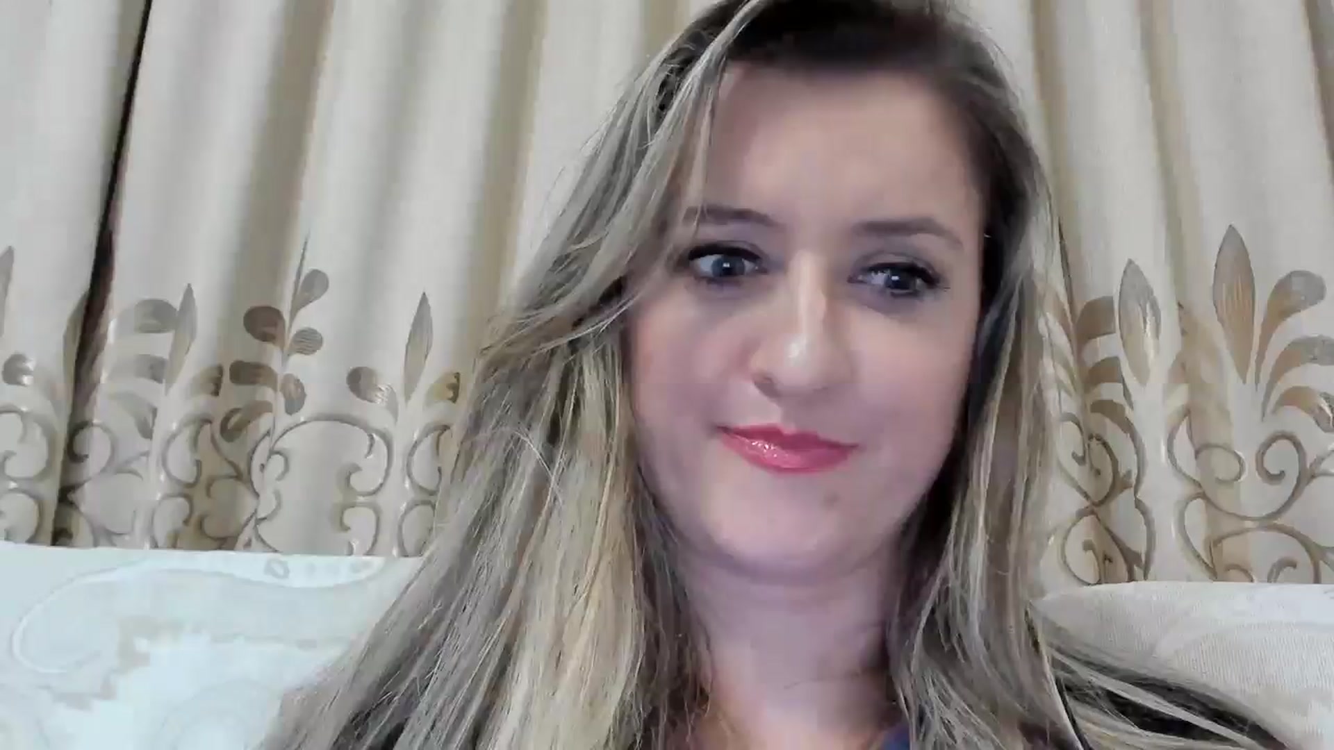 Gallery image thumbnail from BestDream's myfreecams stream on, 10/05/2025, 23:38 image 11 of 20