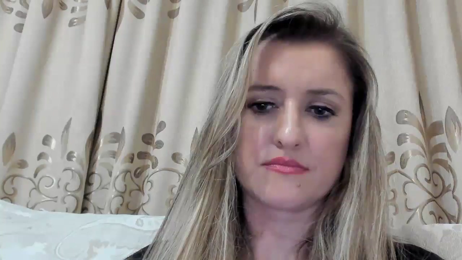 Gallery image thumbnail from BestDream's myfreecams stream on, 10/06/2025, 02:03 image 3 of 20