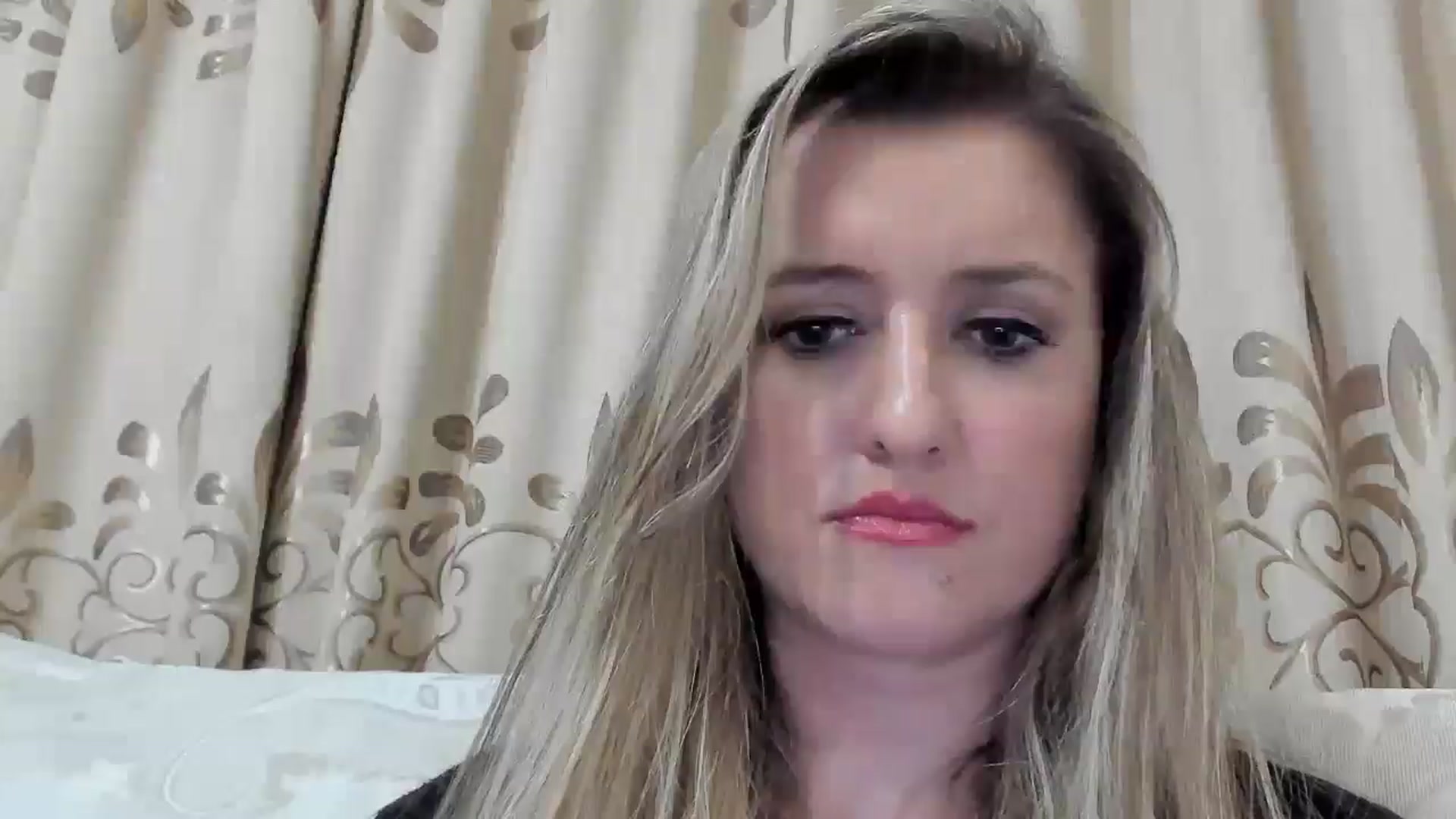 Gallery image thumbnail from BestDream's myfreecams stream on, 10/06/2025, 02:03 image 13 of 20