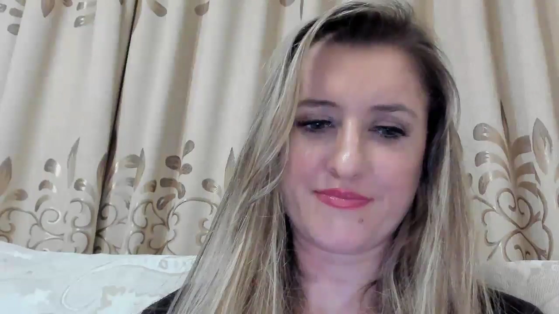 Gallery image thumbnail from BestDream's myfreecams stream on, 10/06/2025, 02:03 image 2 of 20