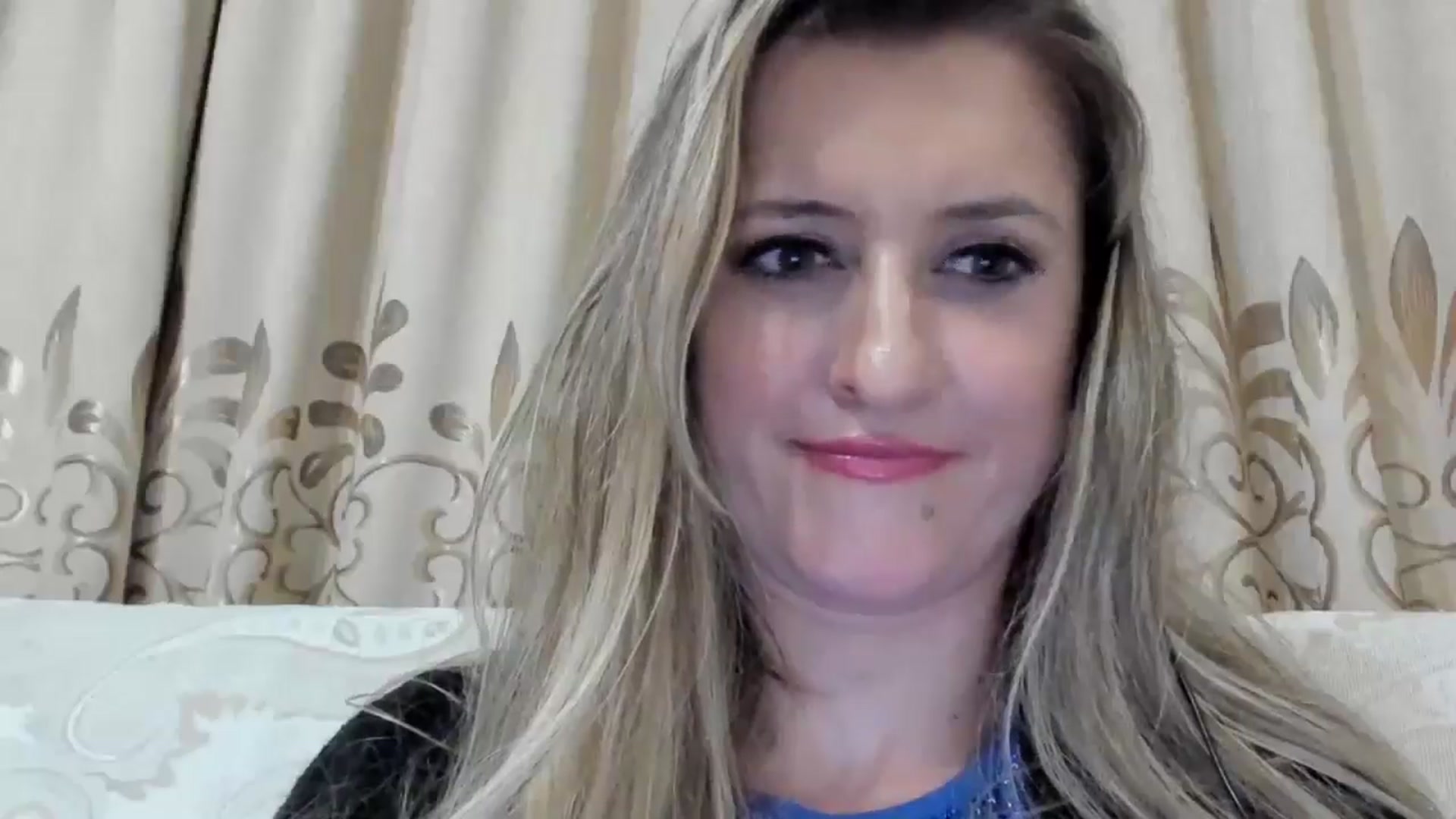 Gallery image thumbnail from BestDream's myfreecams stream on, 10/06/2025, 03:04 image 8 of 20