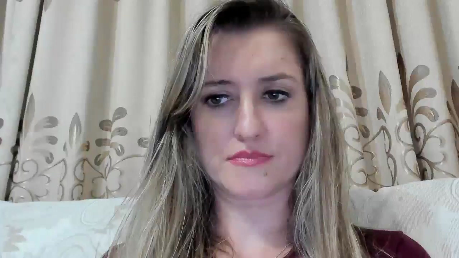 Gallery image thumbnail from BestDream's myfreecams stream on, 10/06/2025, 22:53 image 16 of 20
