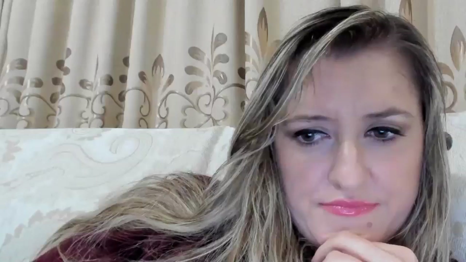 Gallery image thumbnail from BestDream's myfreecams stream on, 10/08/2025, 02:42 image 1 of 20
