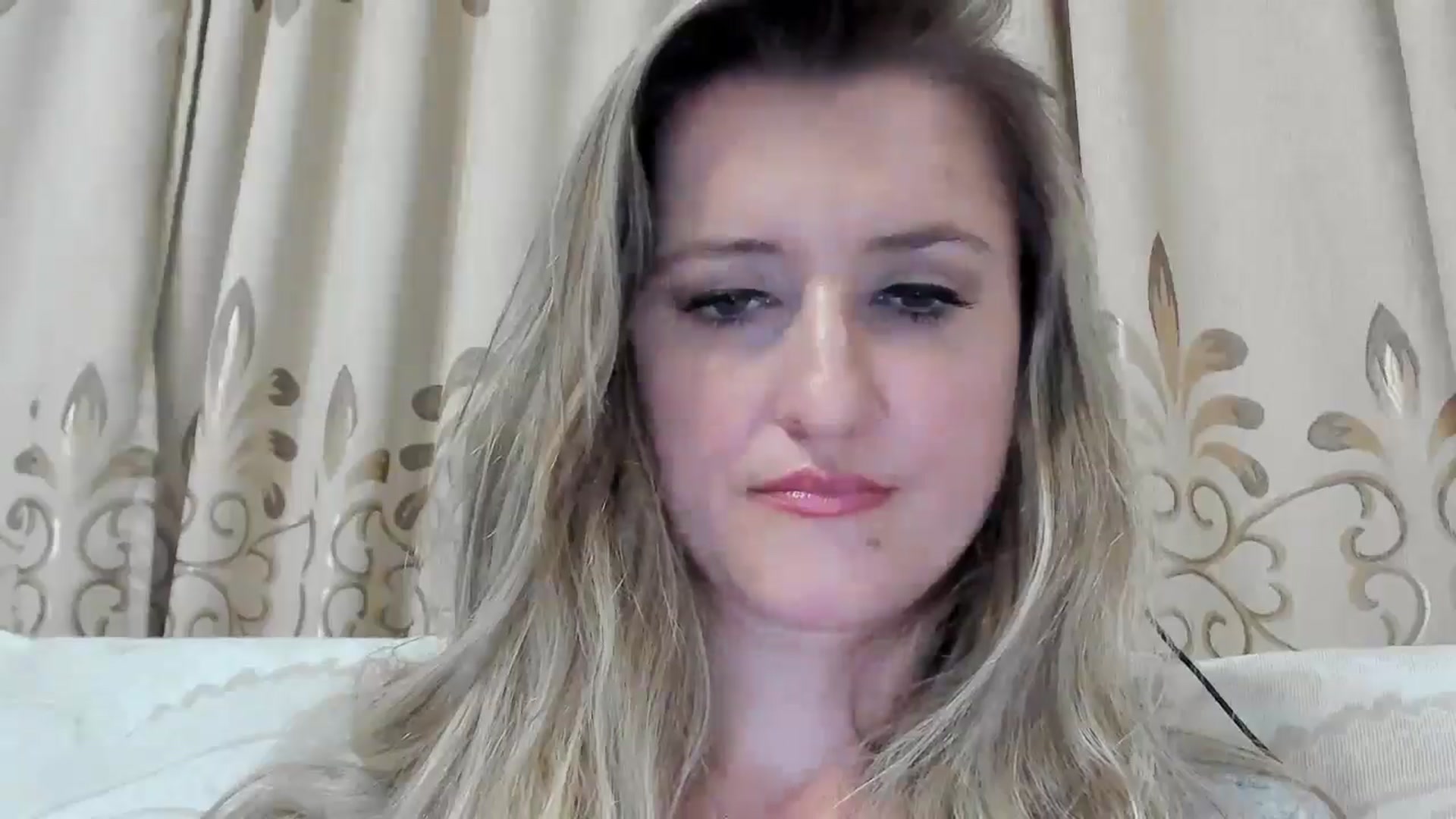 Gallery image thumbnail from BestDream's myfreecams stream on, 10/09/2025, 22:03 image 20 of 20