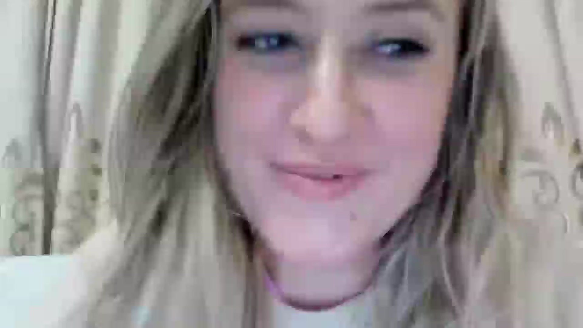 Gallery image thumbnail from BestDream's myfreecams stream on, 10/11/2025, 23:28 image 20 of 20