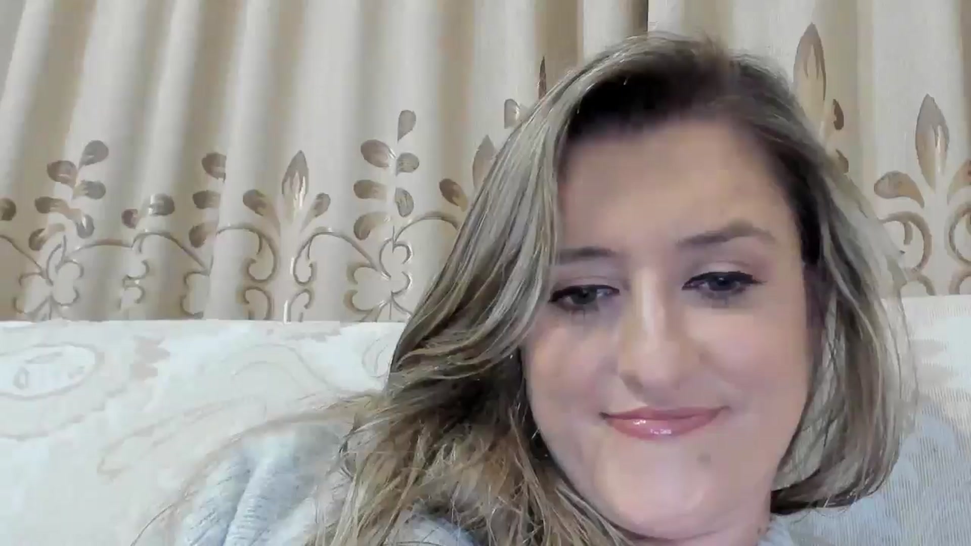 Gallery image thumbnail from BestDream's myfreecams stream on, 10/12/2025, 22:55 image 12 of 20
