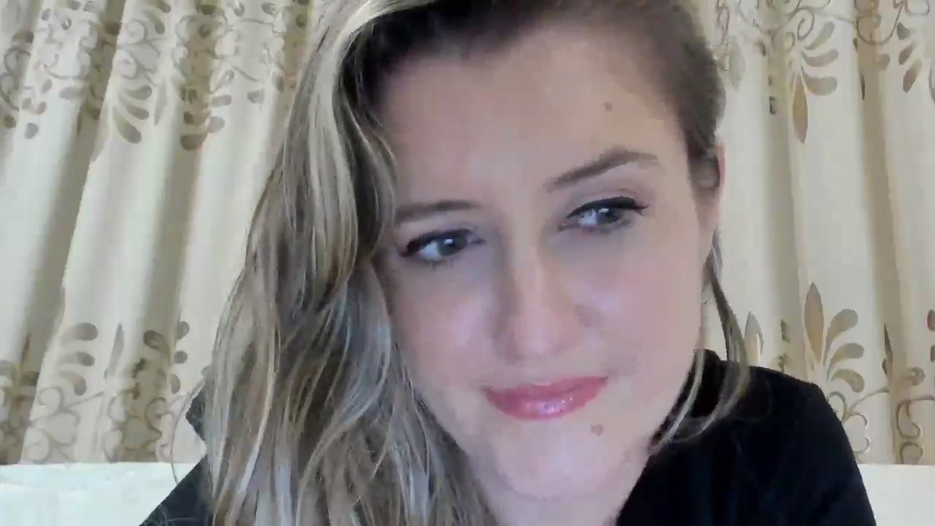 Gallery image thumbnail from BestDream's myfreecams stream on, 10/13/2025, 22:53 image 9 of 20