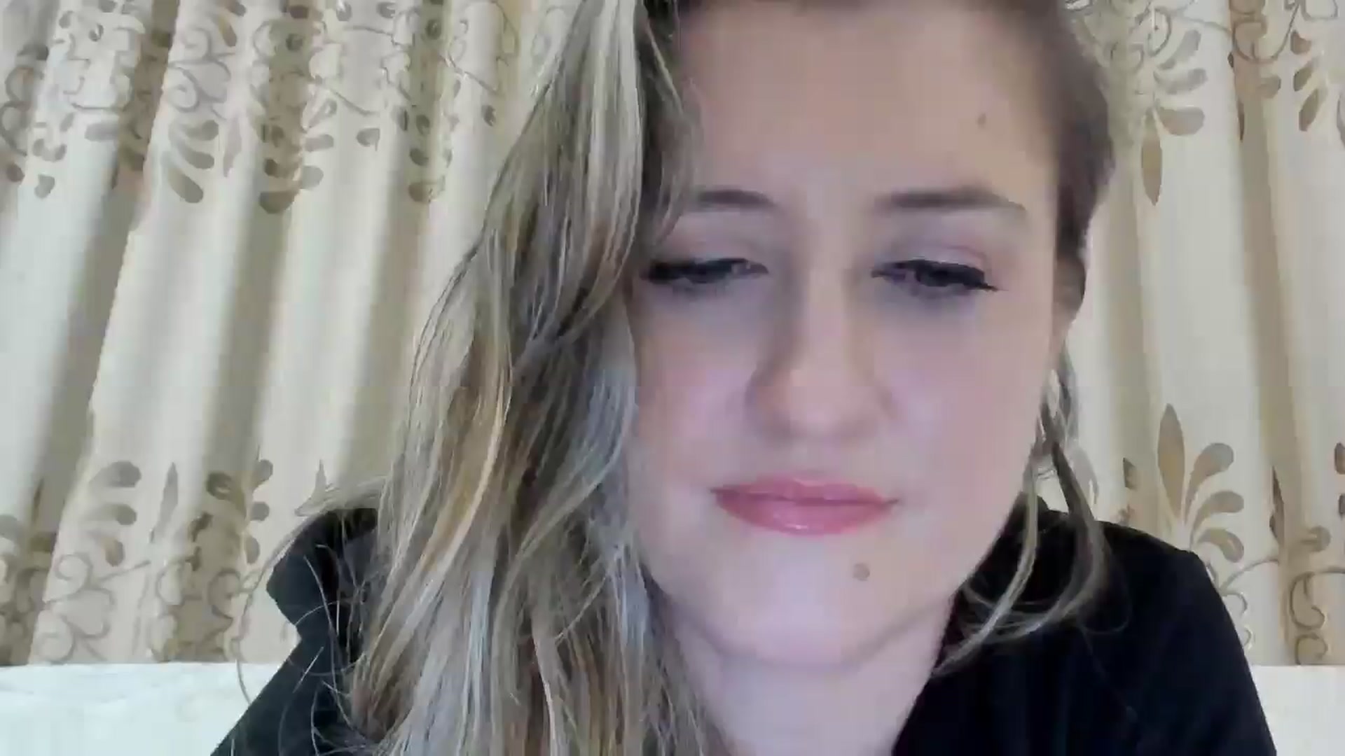 Gallery image thumbnail from BestDream's myfreecams stream on, 10/13/2025, 22:53 image 15 of 20