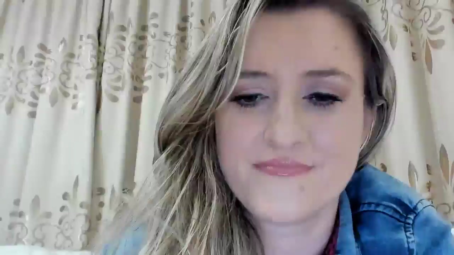 Gallery image thumbnail from BestDream's myfreecams stream on, 10/14/2025, 22:54 image 16 of 20