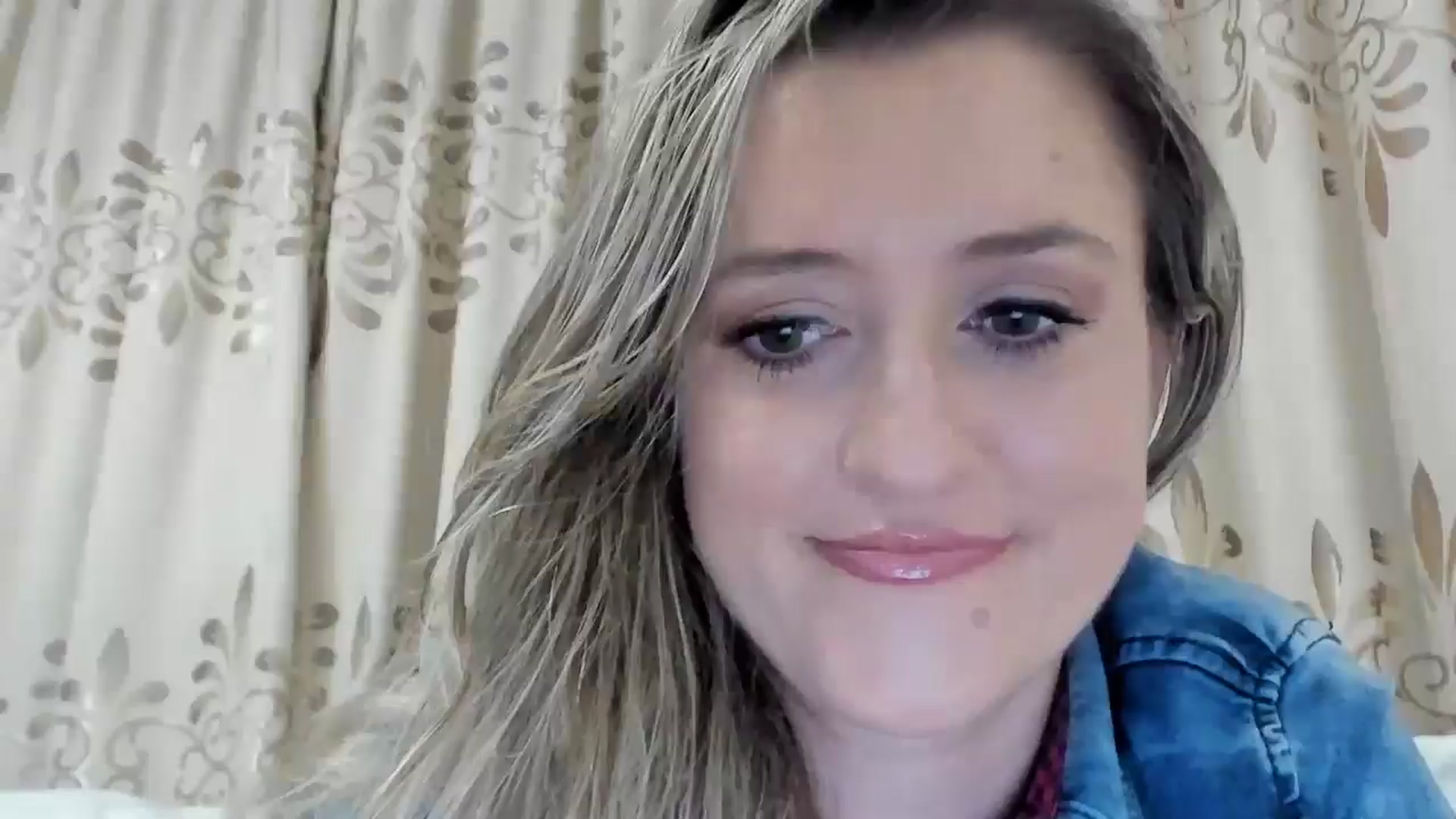 Gallery image thumbnail from BestDream's myfreecams stream on, 10/14/2025, 22:54 image 8 of 20