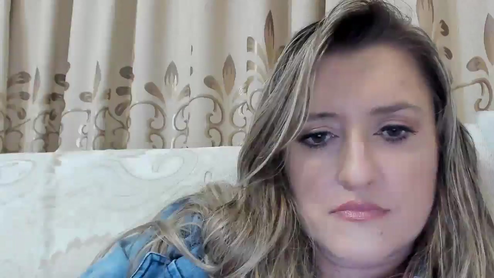 Gallery image thumbnail from BestDream's myfreecams stream on, 10/15/2025, 24:11 image 15 of 20