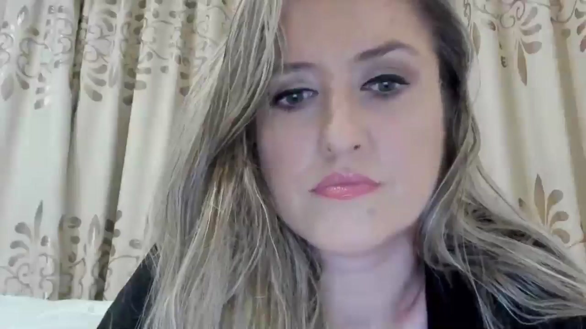 Gallery image thumbnail from BestDream's myfreecams stream on, 10/15/2025, 23:13 image 9 of 20
