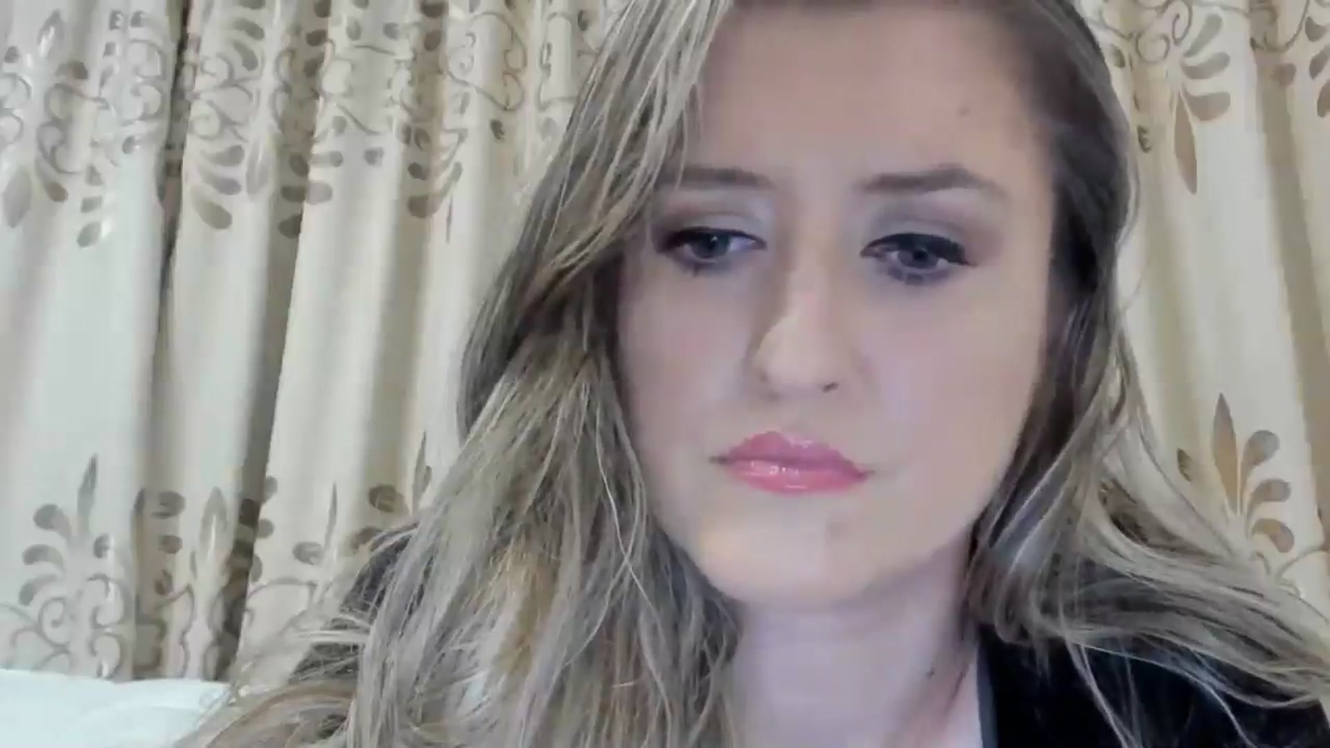Gallery image thumbnail from BestDream's myfreecams stream on, 10/15/2025, 23:13 image 8 of 20