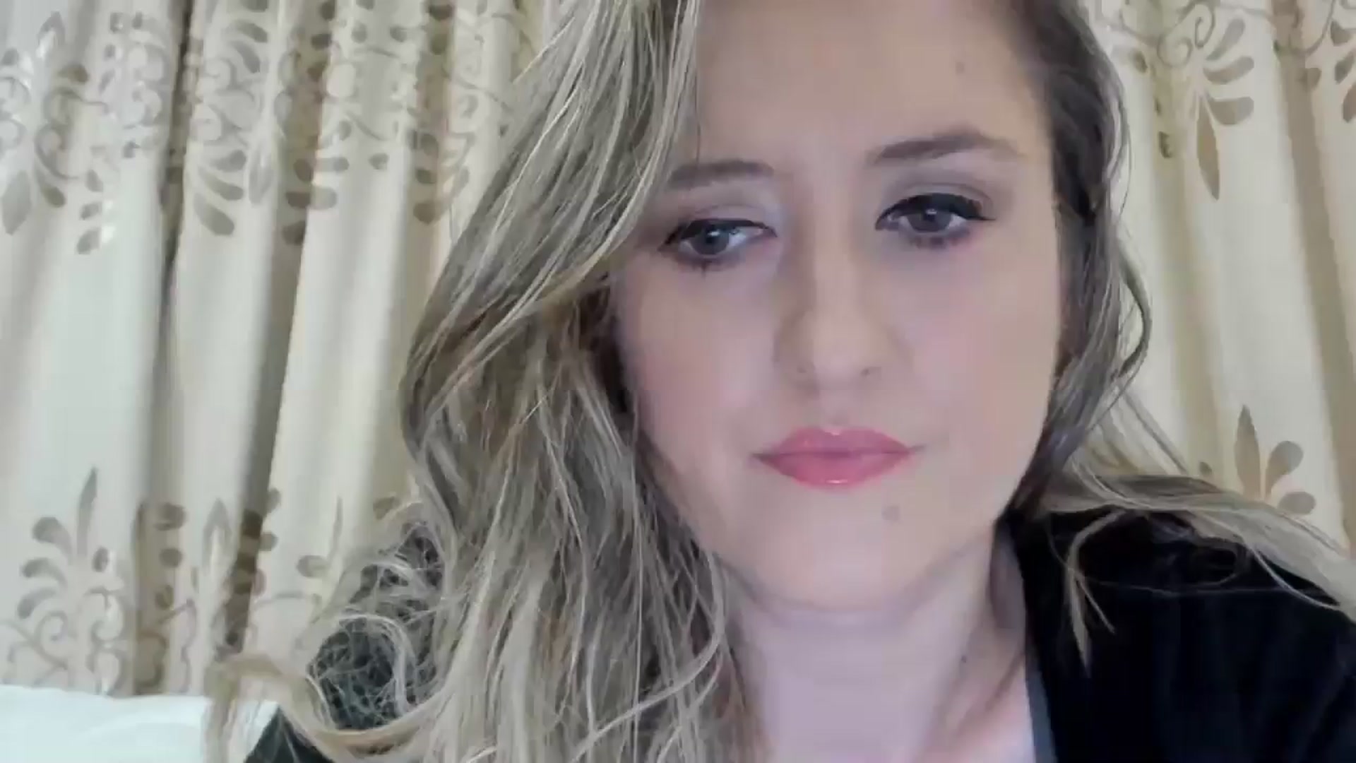 Gallery image thumbnail from BestDream's myfreecams stream on, 10/15/2025, 23:13 image 1 of 20