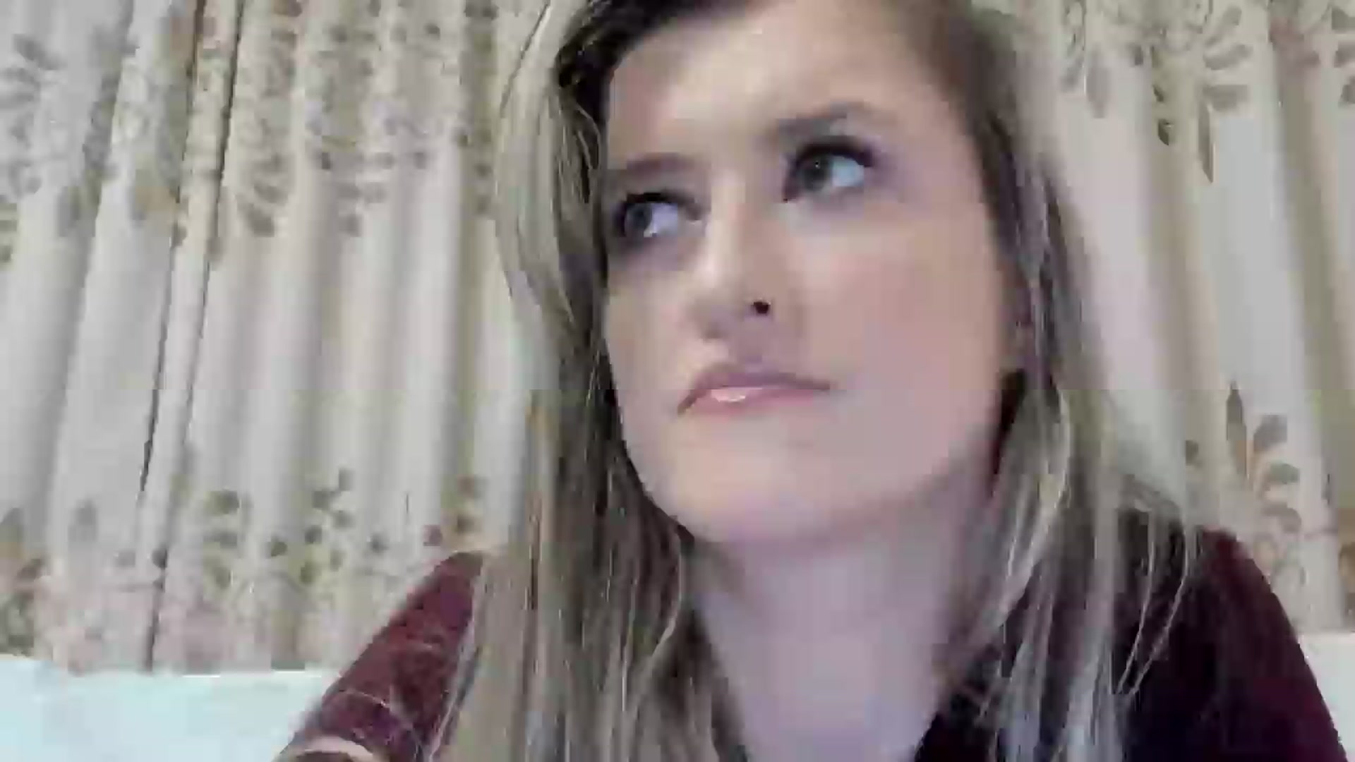 Gallery image thumbnail from BestDream's myfreecams stream on, 10/17/2025, 22:48 image 13 of 20
