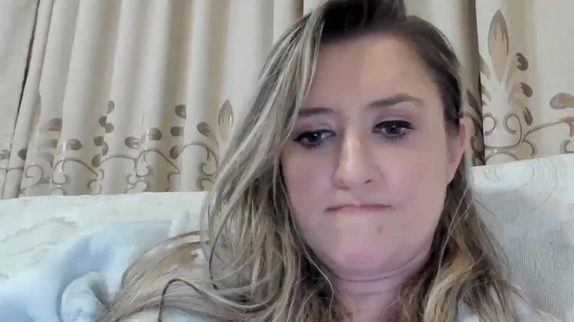 Gallery image thumbnail from BestDream's myfreecams stream on, 10/18/2025, 03:00 image 12 of 20