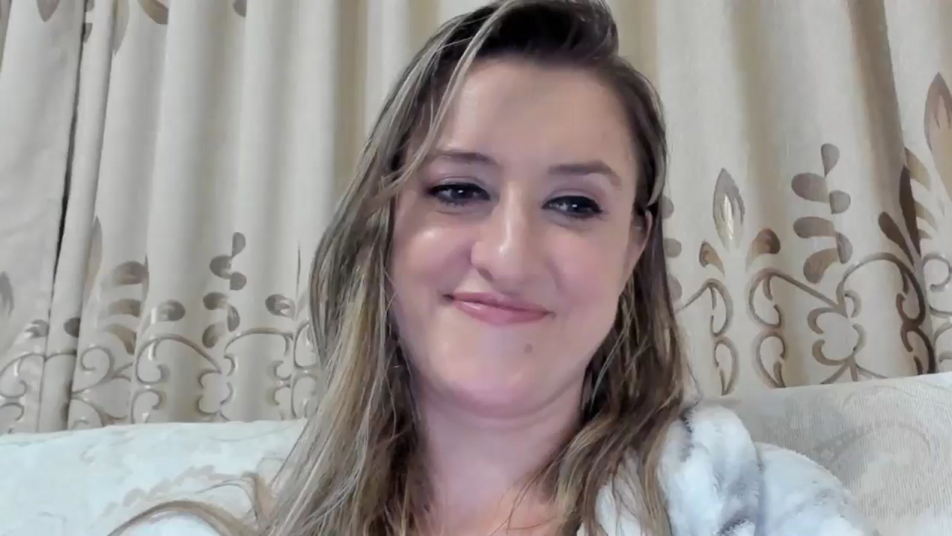 Gallery image thumbnail from BestDream's myfreecams stream on, 10/18/2025, 03:00 image 1 of 20