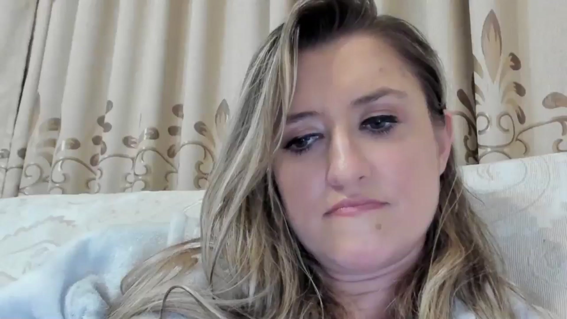 Gallery image thumbnail from BestDream's myfreecams stream on, 10/18/2025, 03:00 image 14 of 20