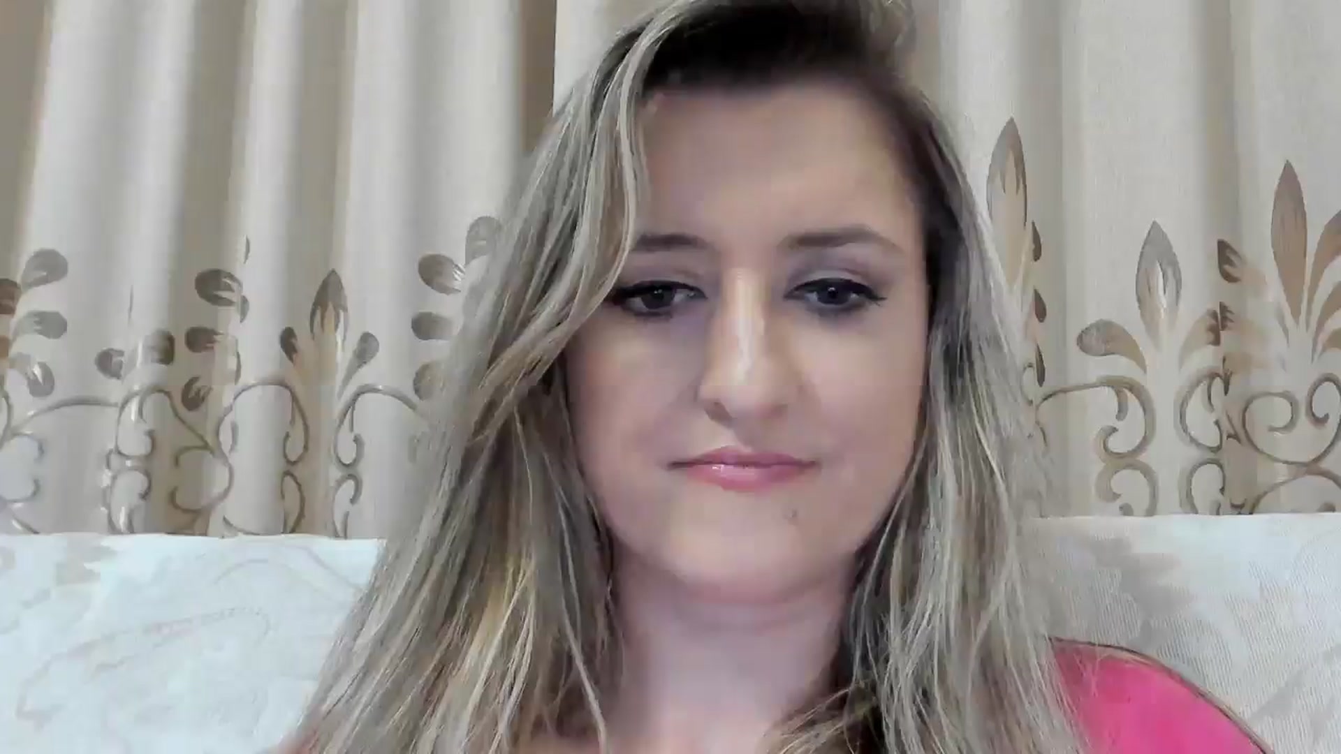 Gallery image thumbnail from BestDream's myfreecams stream on, 10/19/2025, 22:59 image 16 of 20