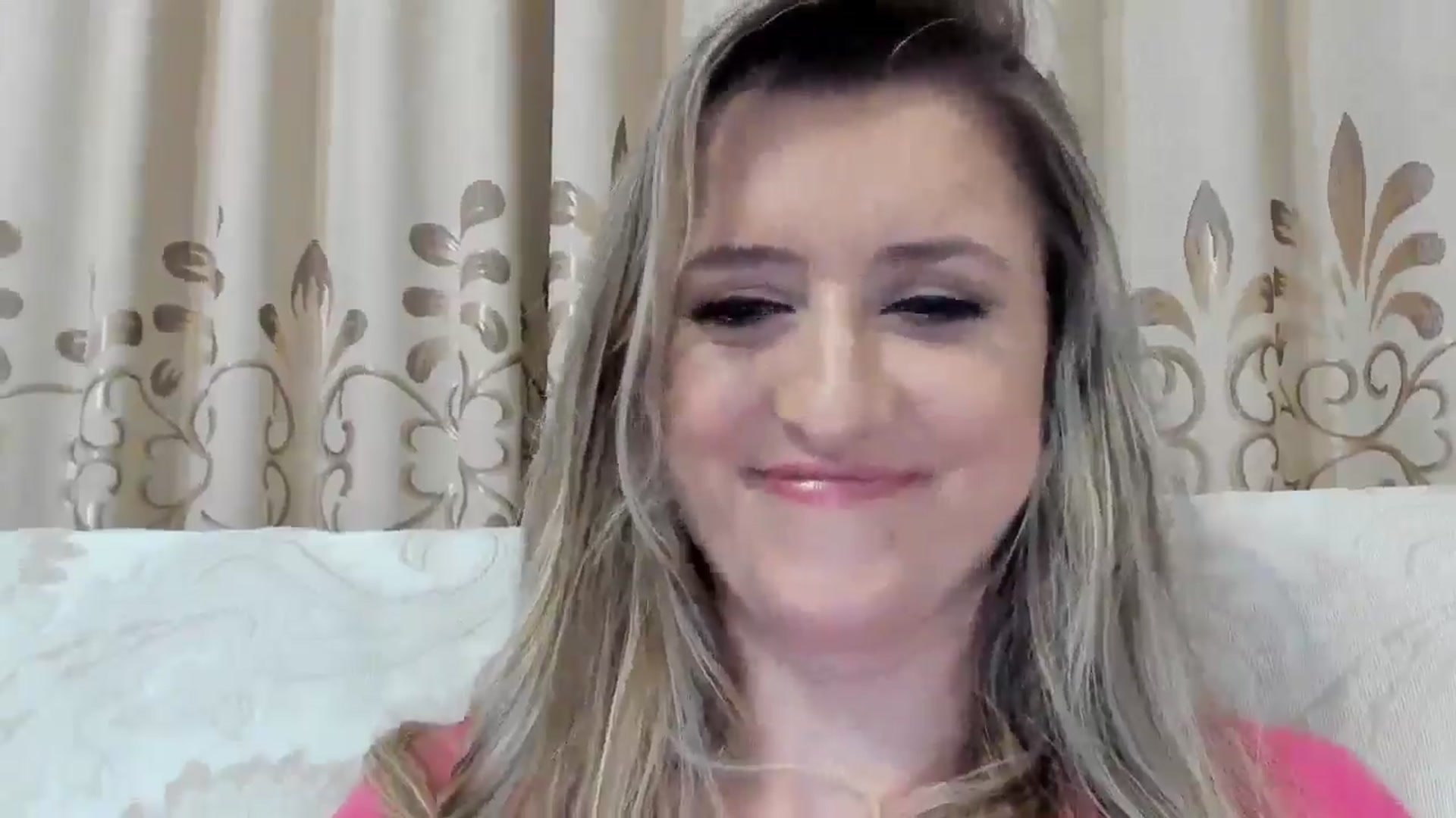 Gallery image thumbnail from BestDream's myfreecams stream on, 10/19/2025, 23:37 image 15 of 20