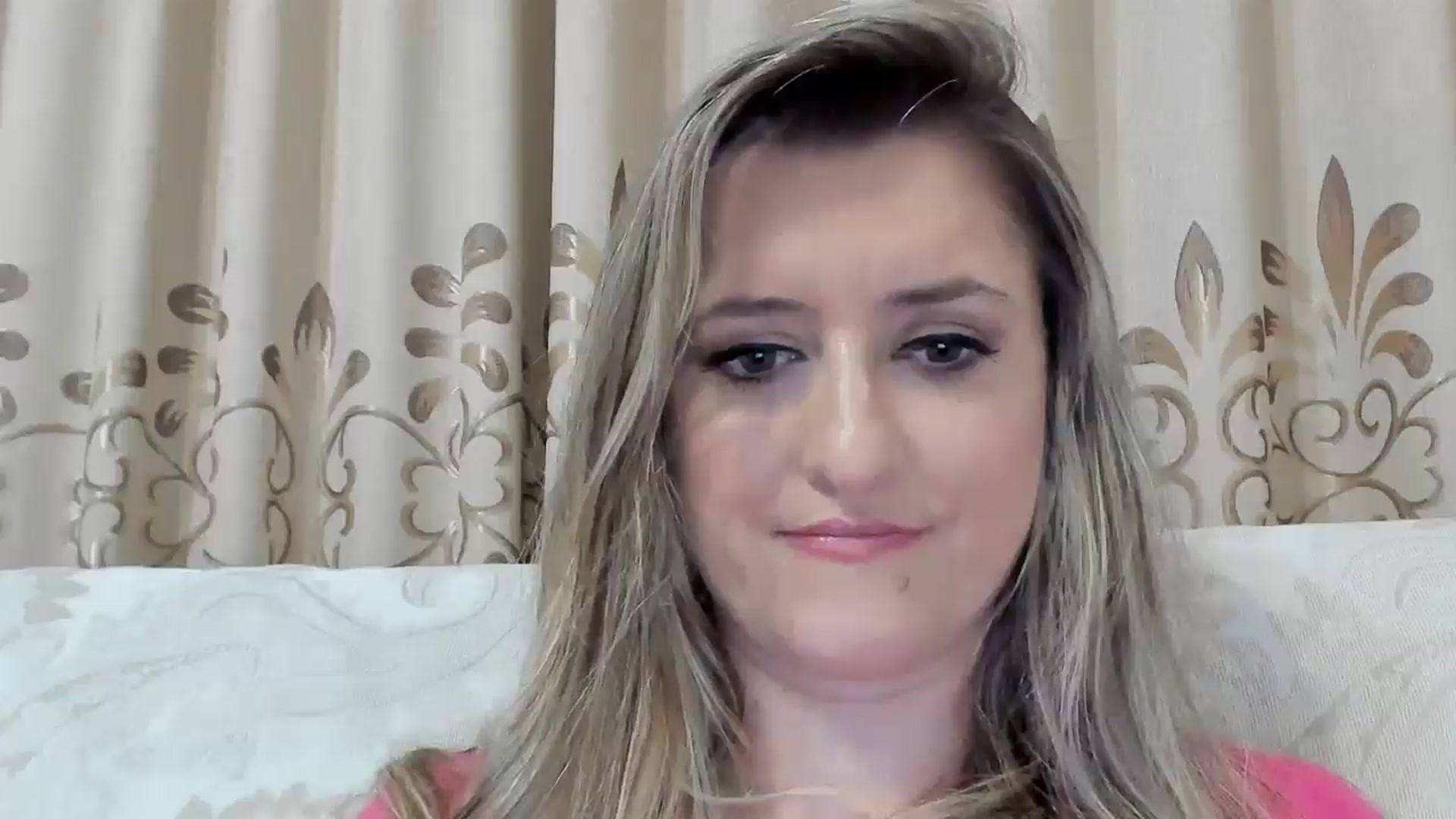 Gallery image thumbnail from BestDream's myfreecams stream on, 10/19/2025, 23:37 image 9 of 20