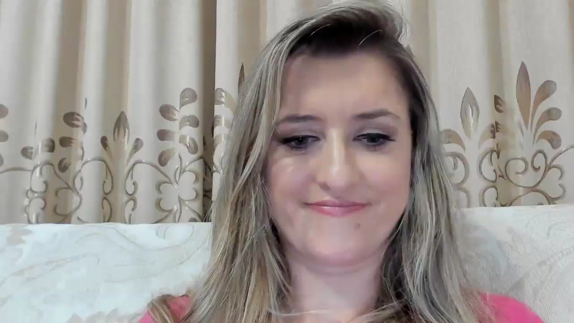 Gallery image thumbnail from BestDream's myfreecams stream on, 10/19/2025, 23:37 image 8 of 20