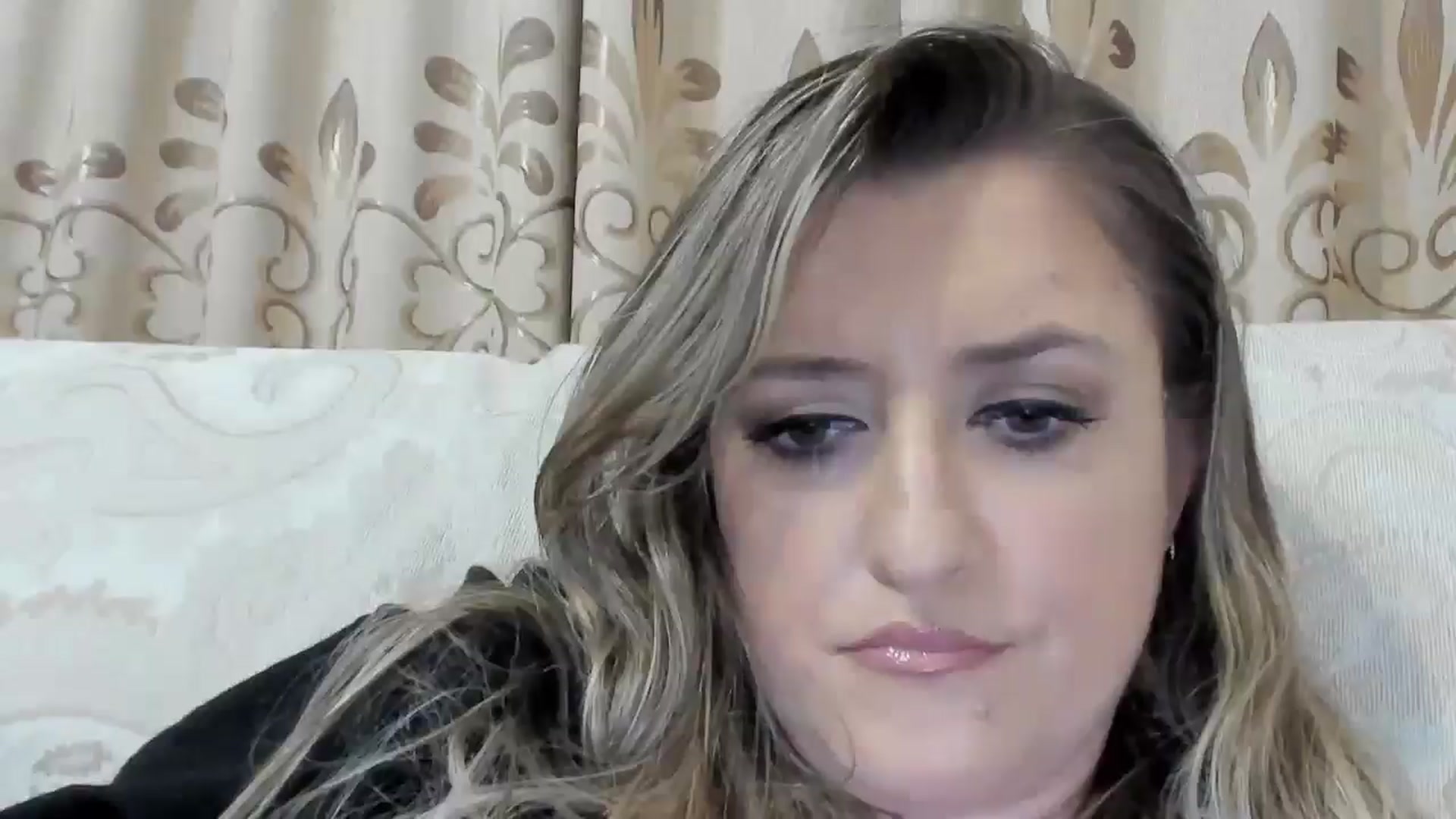 Gallery image thumbnail from BestDream's myfreecams stream on, 10/21/2025, 24:21 image 20 of 20