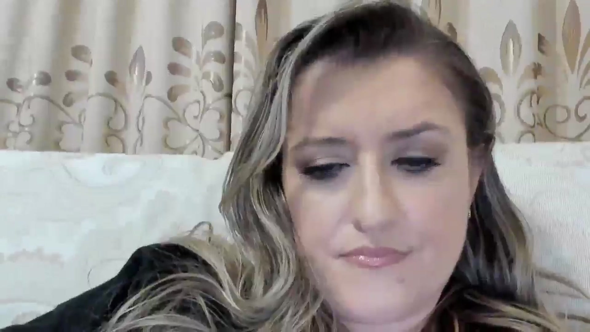Gallery image thumbnail from BestDream's myfreecams stream on, 10/21/2025, 24:21 image 15 of 20
