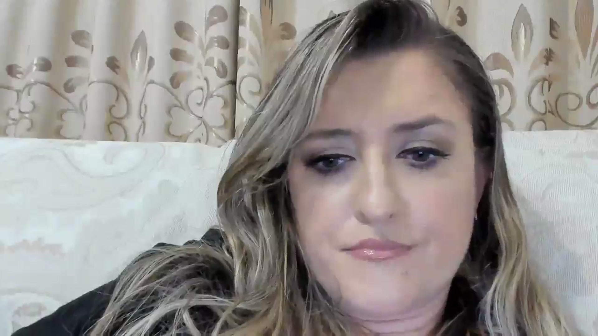 Gallery image thumbnail from BestDream's myfreecams stream on, 10/21/2025, 24:21 image 19 of 20