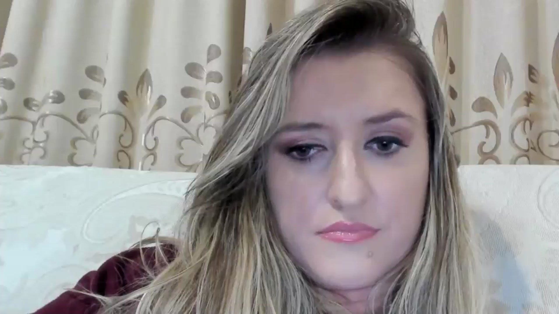 Gallery image thumbnail from BestDream's myfreecams stream on, 10/21/2025, 23:45 image 17 of 20
