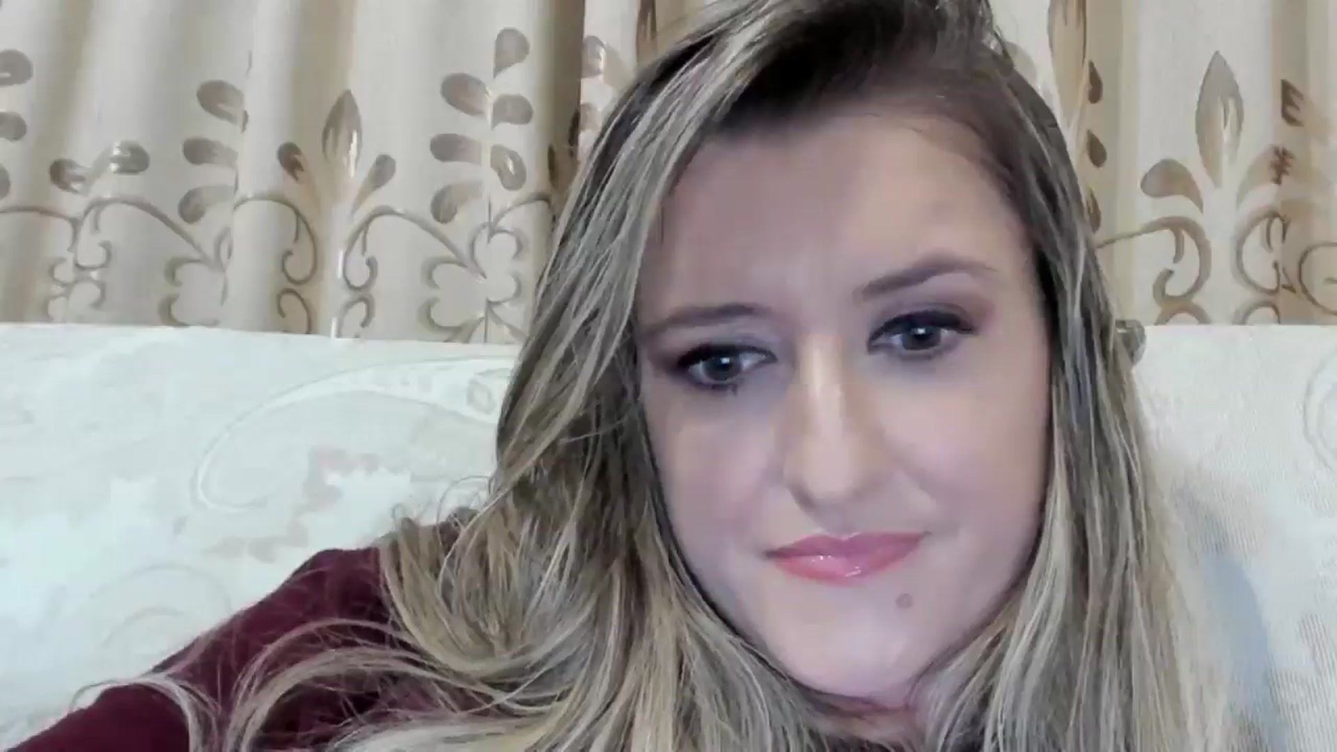 Gallery image thumbnail from BestDream's myfreecams stream on, 10/22/2025, 24:10 image 7 of 20