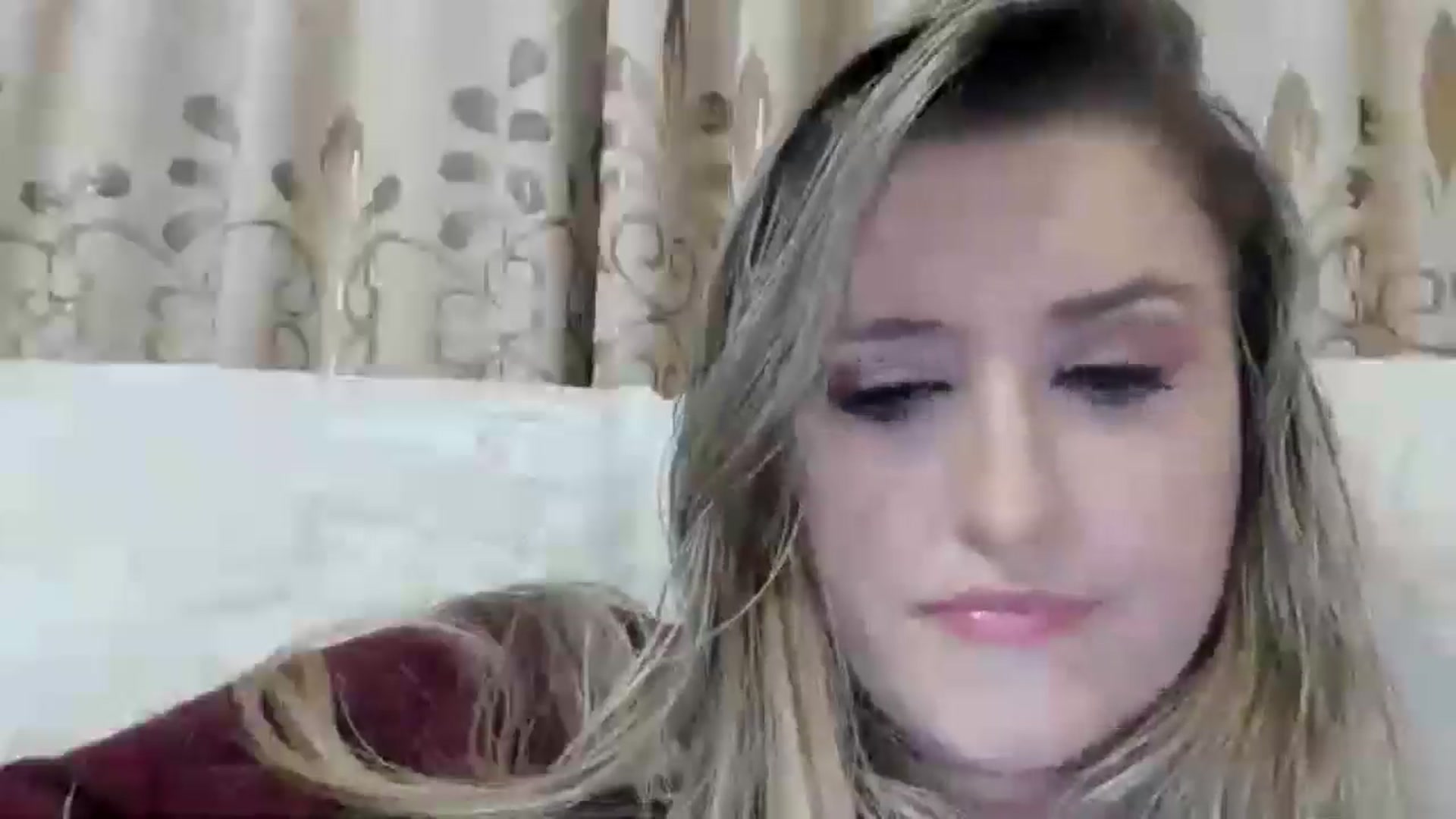 Gallery image thumbnail from BestDream's myfreecams stream on, 10/22/2025, 01:19 image 12 of 20