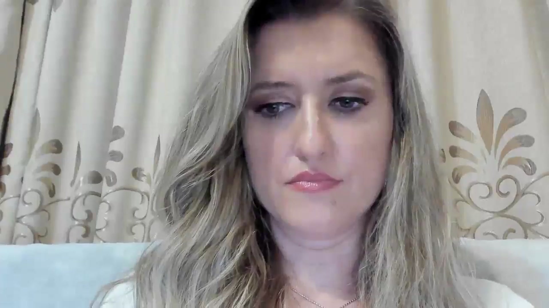 Gallery image thumbnail from BestDream's myfreecams stream on, 10/23/2025, 23:00 image 12 of 20