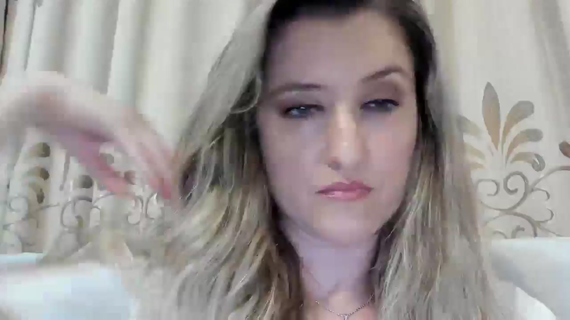 Gallery image thumbnail from BestDream's myfreecams stream on, 10/23/2025, 23:00 image 4 of 20