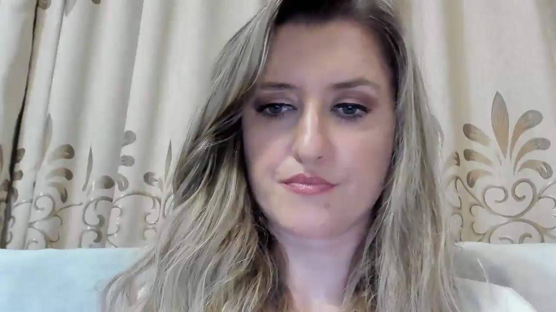 Gallery image thumbnail from BestDream's myfreecams stream on, 10/23/2025, 23:42 image 5 of 20
