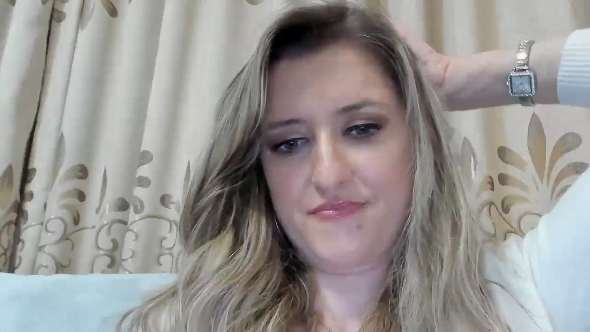 Gallery image thumbnail from BestDream's myfreecams stream on, 10/23/2025, 23:42 image 6 of 20