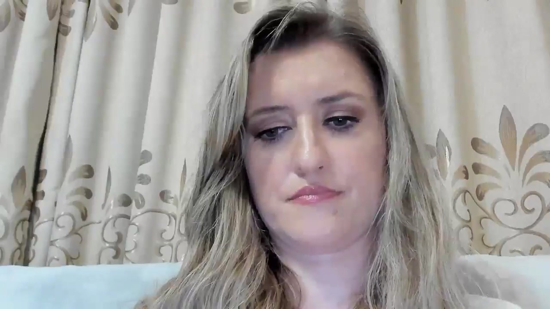 Gallery image thumbnail from BestDream's myfreecams stream on, 10/23/2025, 23:42 image 15 of 20