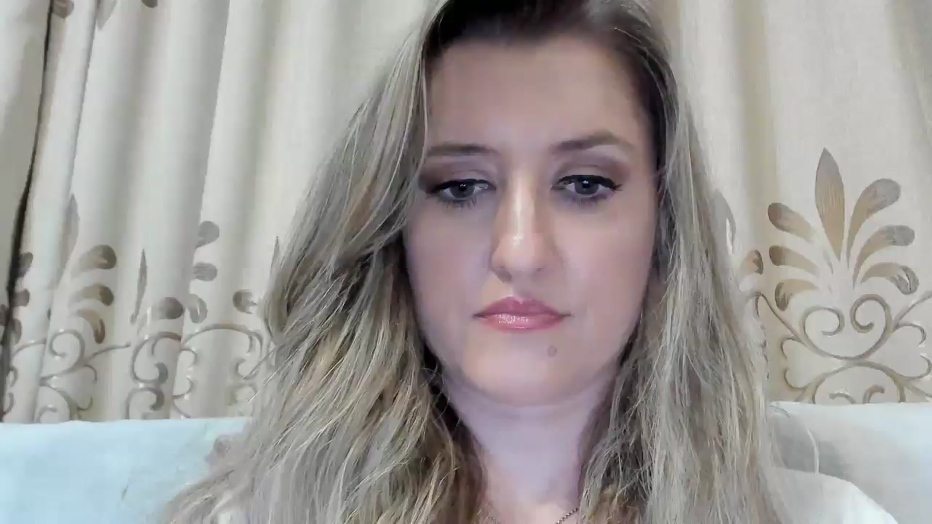 Gallery image thumbnail from BestDream's myfreecams stream on, 10/23/2025, 23:42 image 2 of 20