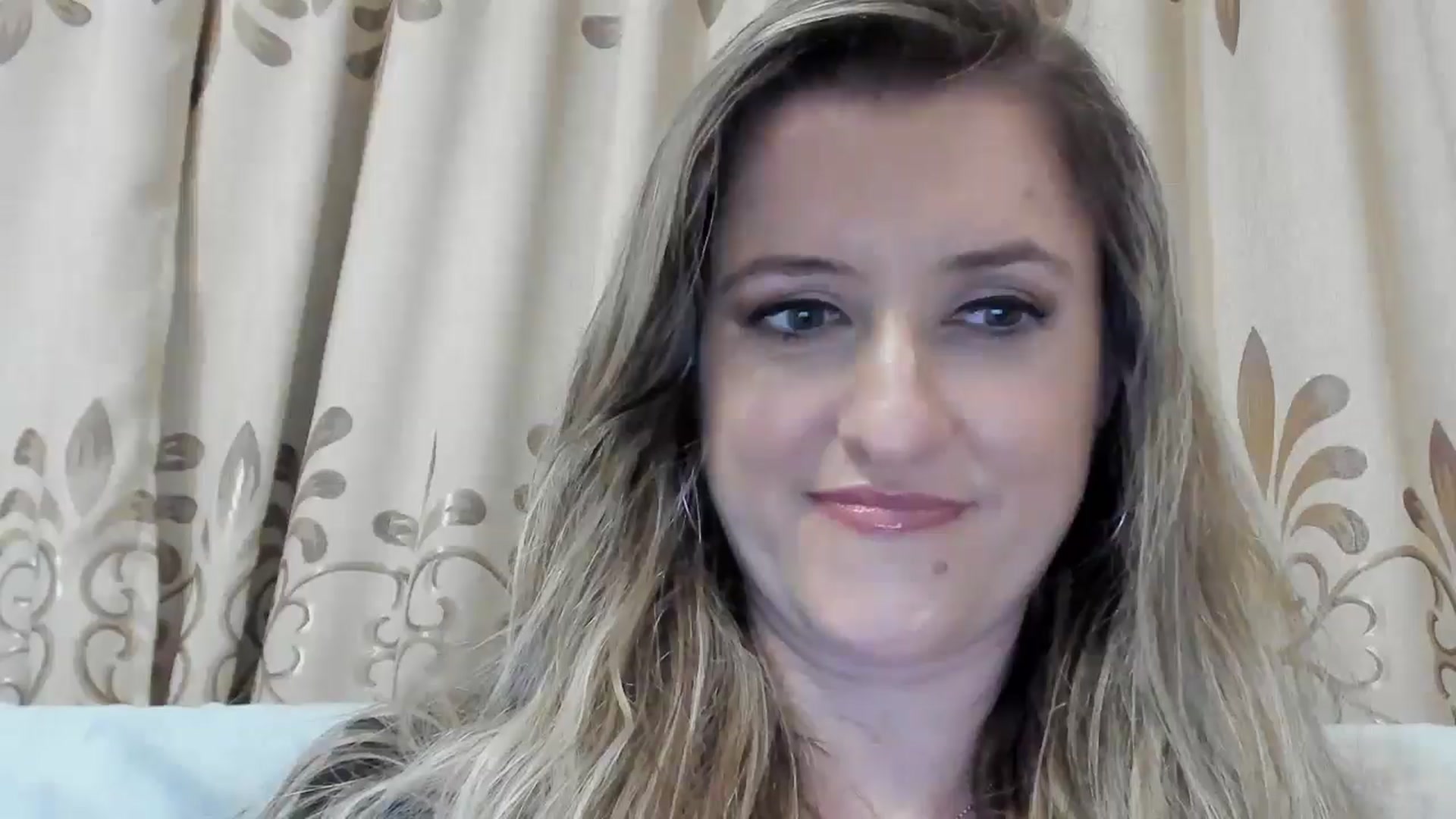 Gallery image thumbnail from BestDream's myfreecams stream on, 10/24/2025, 21:22 image 14 of 20