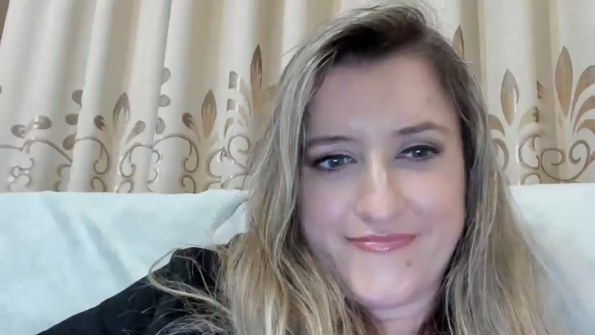 Gallery image thumbnail from BestDream's myfreecams stream on, 10/24/2025, 22:24 image 1 of 20